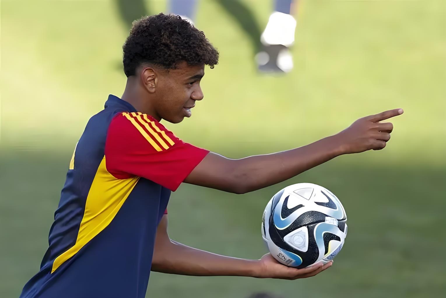 开云体育平台APP-关于韩国逆转荷兰,费兰·托雷斯绝境逆转的信息