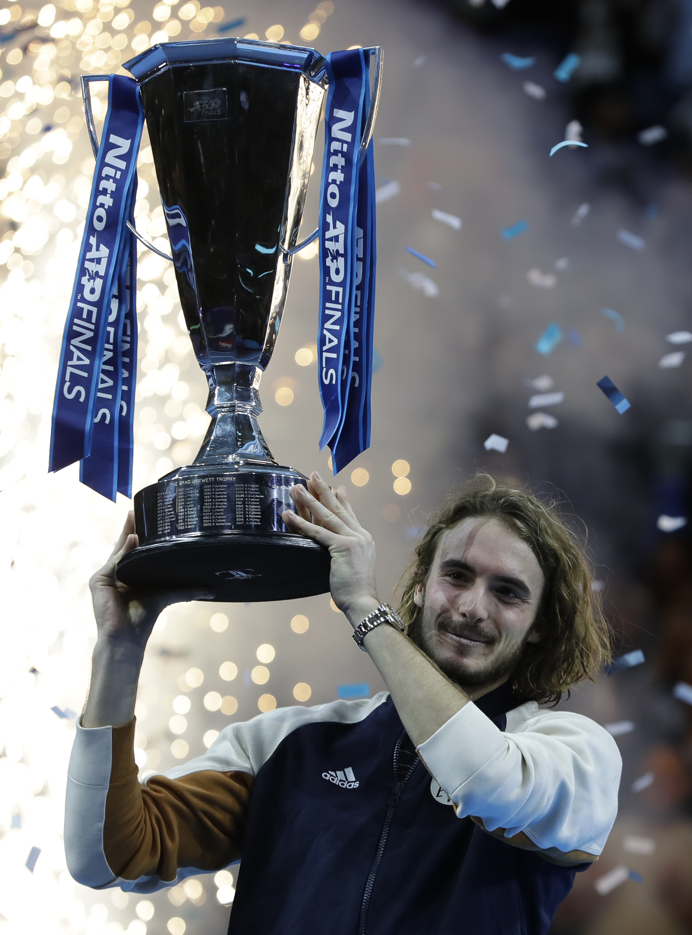 开云体育官方网站-包含日本网球队翻盘英国网球队,西西帕斯惊艳世界的词条