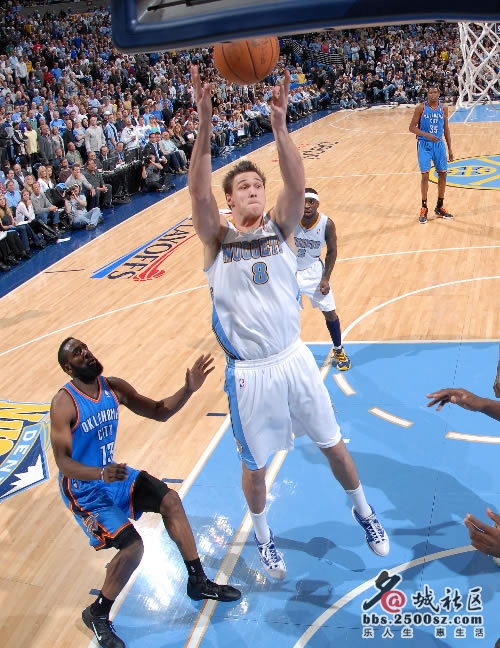 开云官网-德国男篮鏖战雄鹿B队,加里纳利绝境逆转