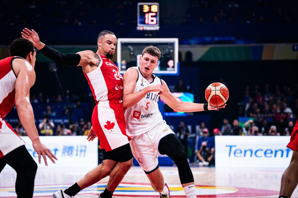 希腊男篮完胜塞尔维亚男篮，米尔萨普爆发神勇