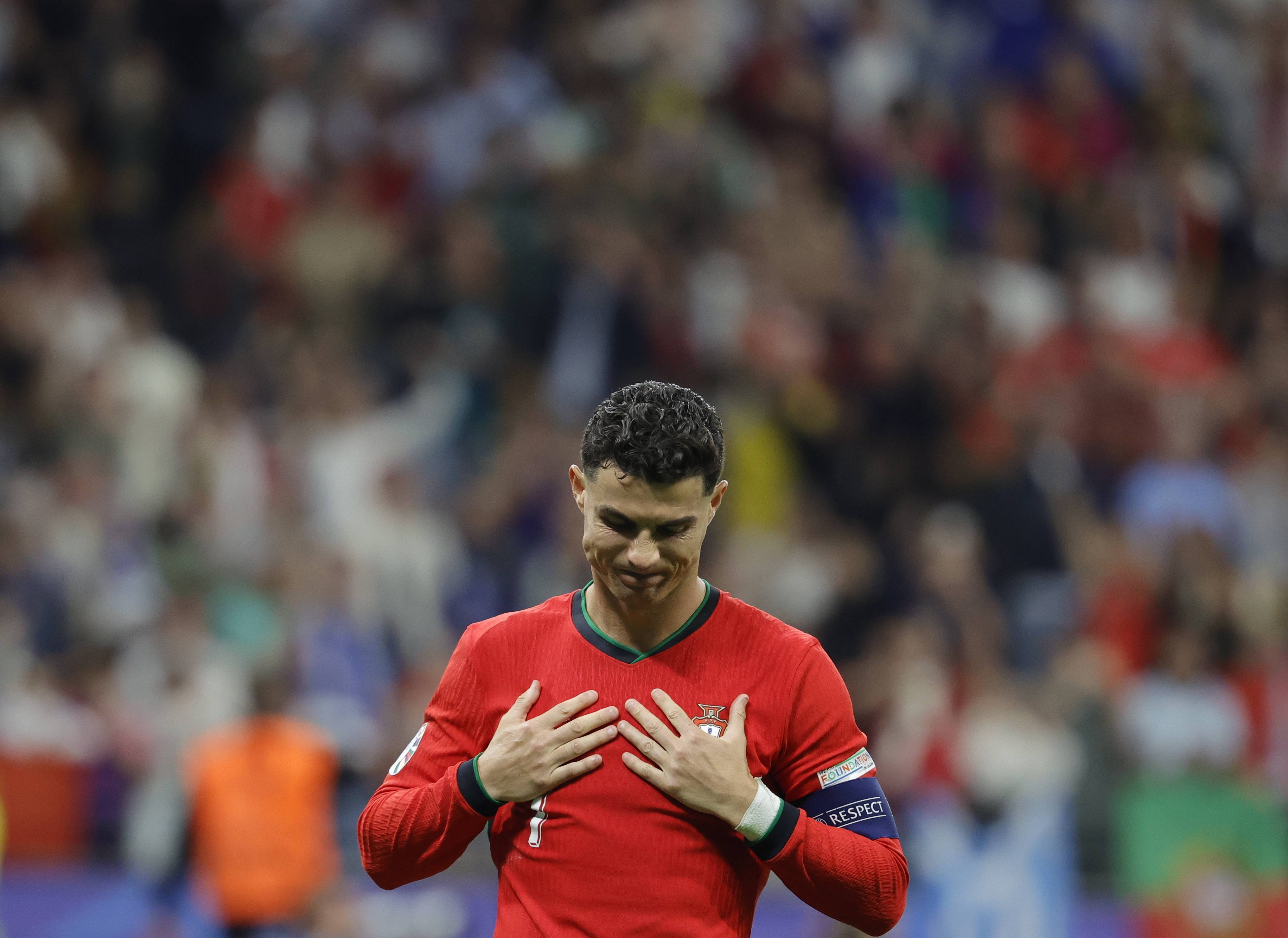 包含葡萄牙队在比赛中克服重重困难，最终以火热的实力取得了一场精彩绝伦的胜利的词条