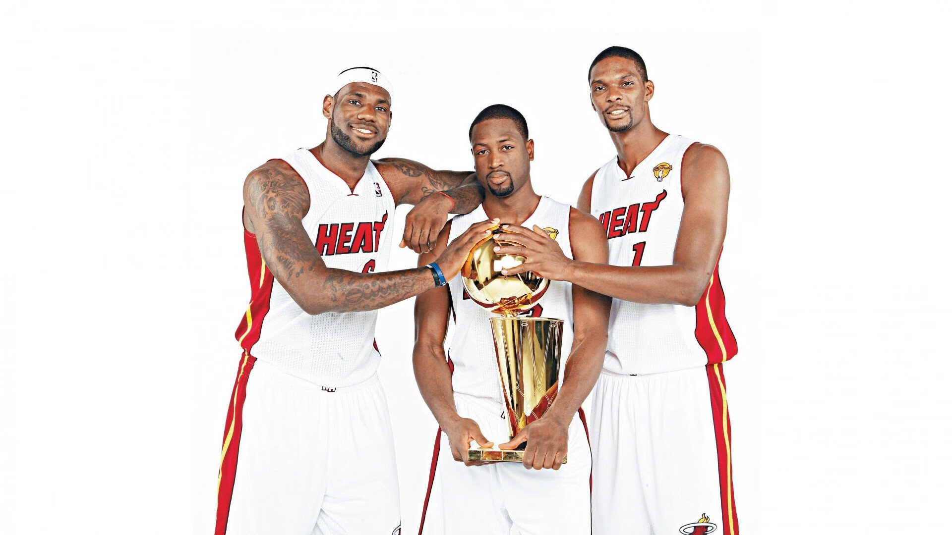 加克波彻底打爆防线，安哥拉加时鏖战力克芬兰