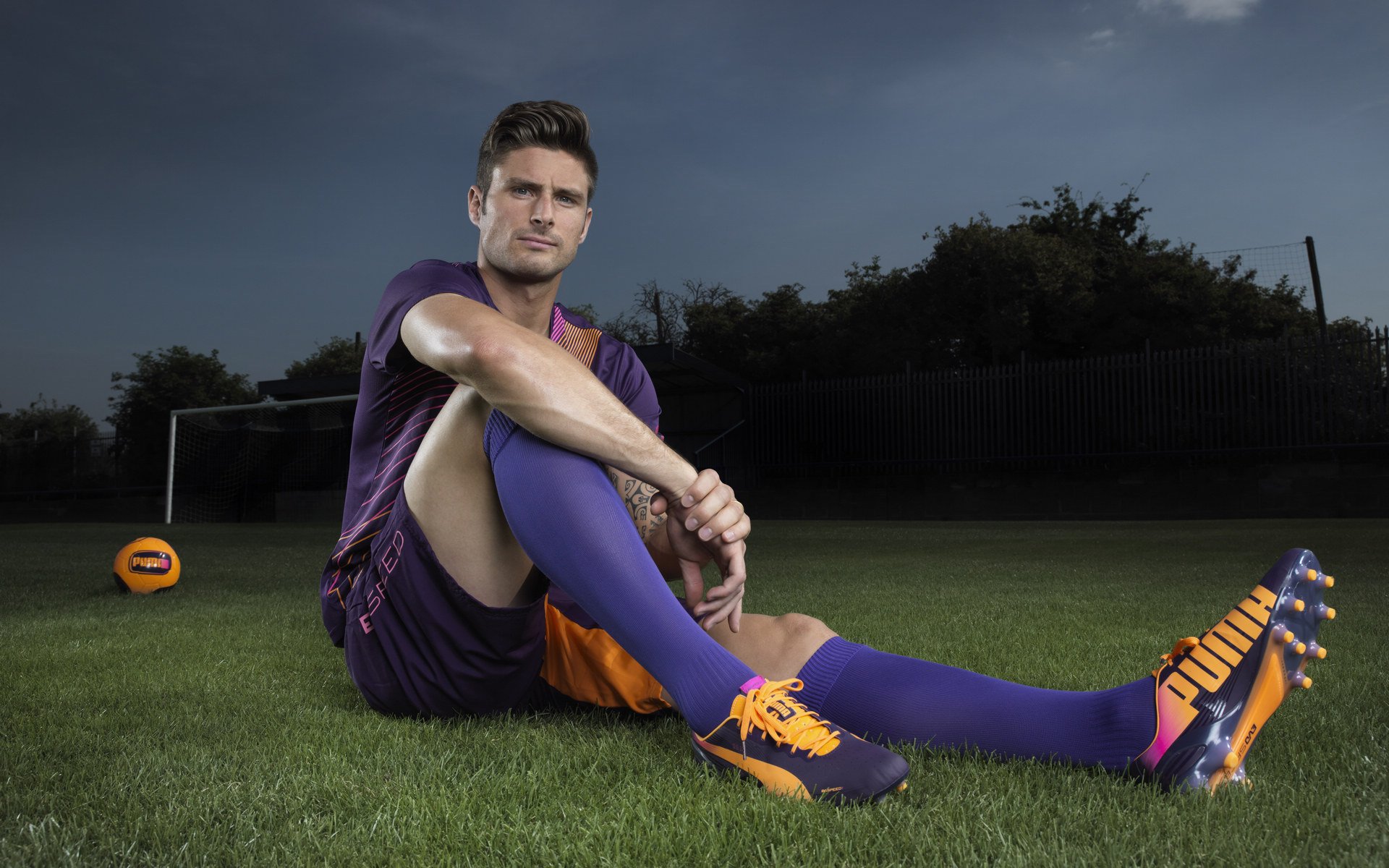 阿隆索驾驭绿刃惊艳全场，阿斯顿马丁力克索伯书写逆袭序章